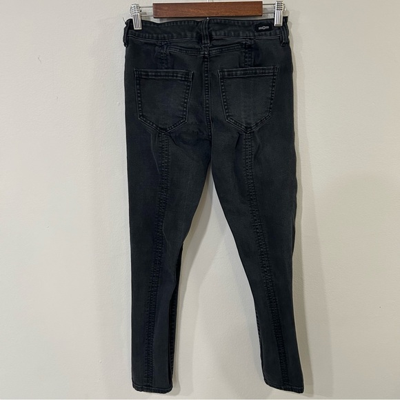 Liverpool Los Angeles Washed Charcoal Black Skinny Jeans Women’s Size 2/26” - Picture 5 of 8